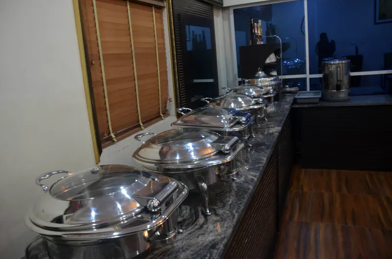 Food and dining at Forever Hotels & Suites