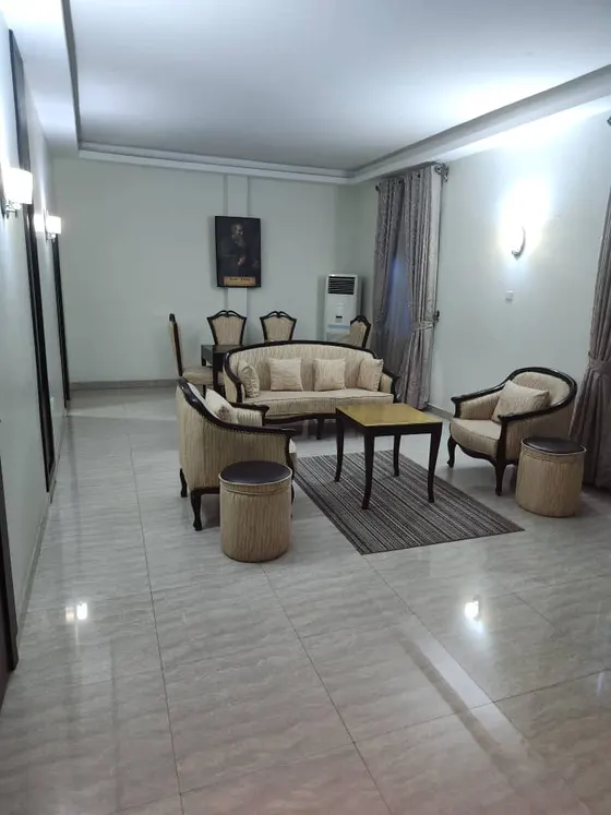 Diamond Suite — photo 1