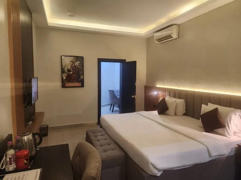 Diplomatic Premium Suite — photo 2