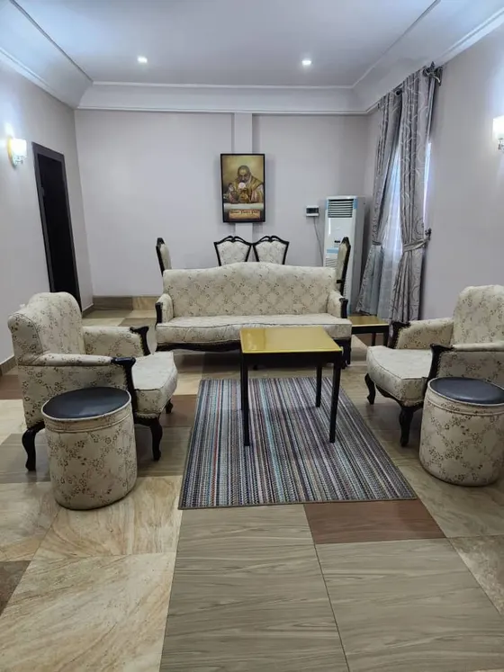 Entourage Suite — photo 1