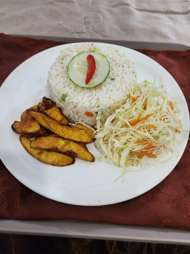 Food and dining at Forever Hotels & Suites